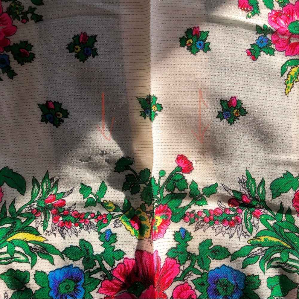 Scarf/fabric - Picture 3 of 7
